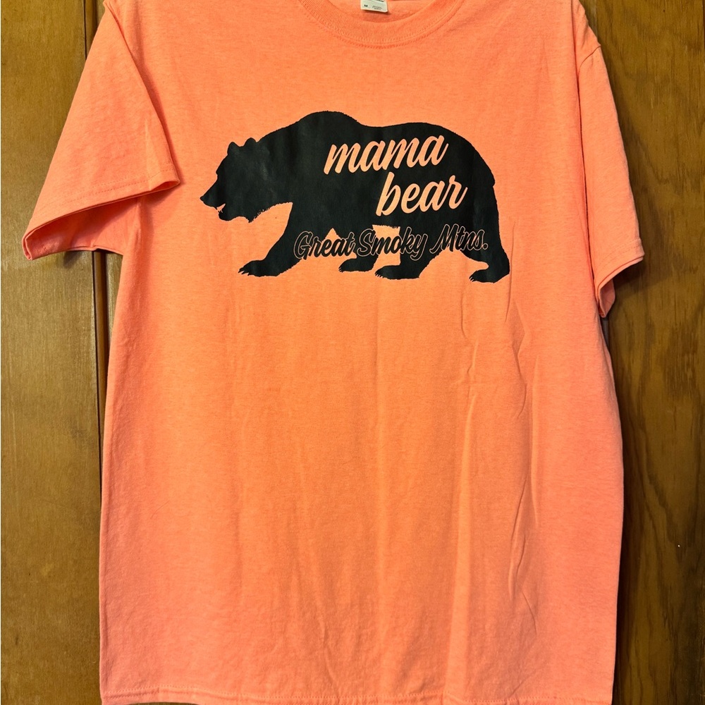 Mama Bear Graphic T-Shirt in Coral